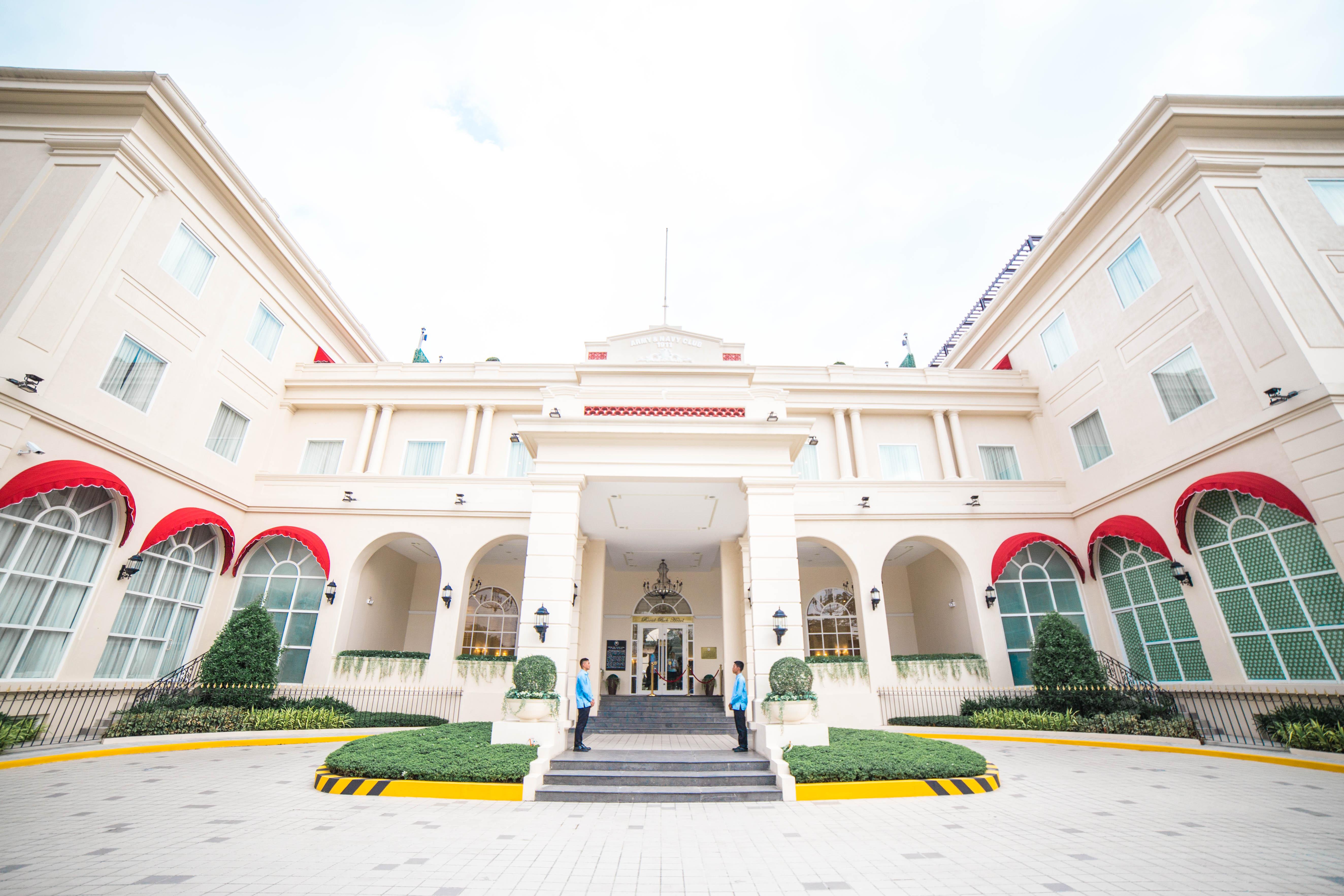 Rizal Park Hotel Manila Bagian luar foto